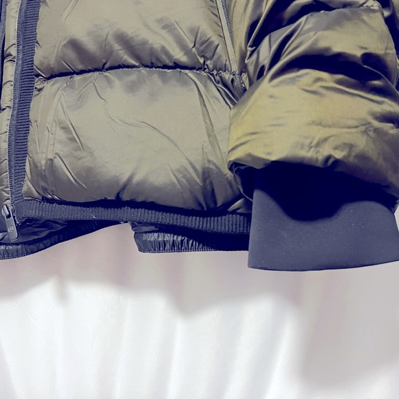 Lululemon Puffer - Picture 2 of 5